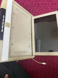 شاشة سقفية للبيع استعمال قليل كوستر او كيا للتواصل الاتصال ع رقم التال...