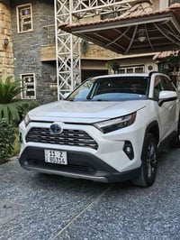 تويوتا راف فور لمتد 24🔥هايبرد وارد امريكي راف فور هايبرد وبانزين موديل...