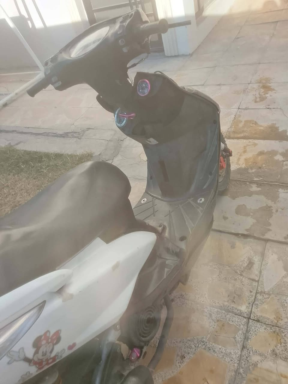 سلام عليكم دراجه ثعلب دراجه تخبل بيه كلجات رياضي بيه قطره بيه هواي شغلات بيه دبل امامي رياضي اصلي دراجه تخبل سعر ٤٥٠ وبيه مجال بسيط مكان حي جهاد رقم ***********
