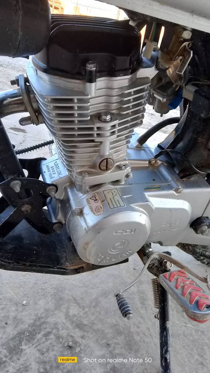 السلام عليكم دراجه تايكر 2023 منفيس موجود كلها شغاله لايت اشاير هورن بك لايت محرك مفتوح مبدل بستم
ملاحظه الجنطه مو وياها السعر 430 للاستفسار 
***********
