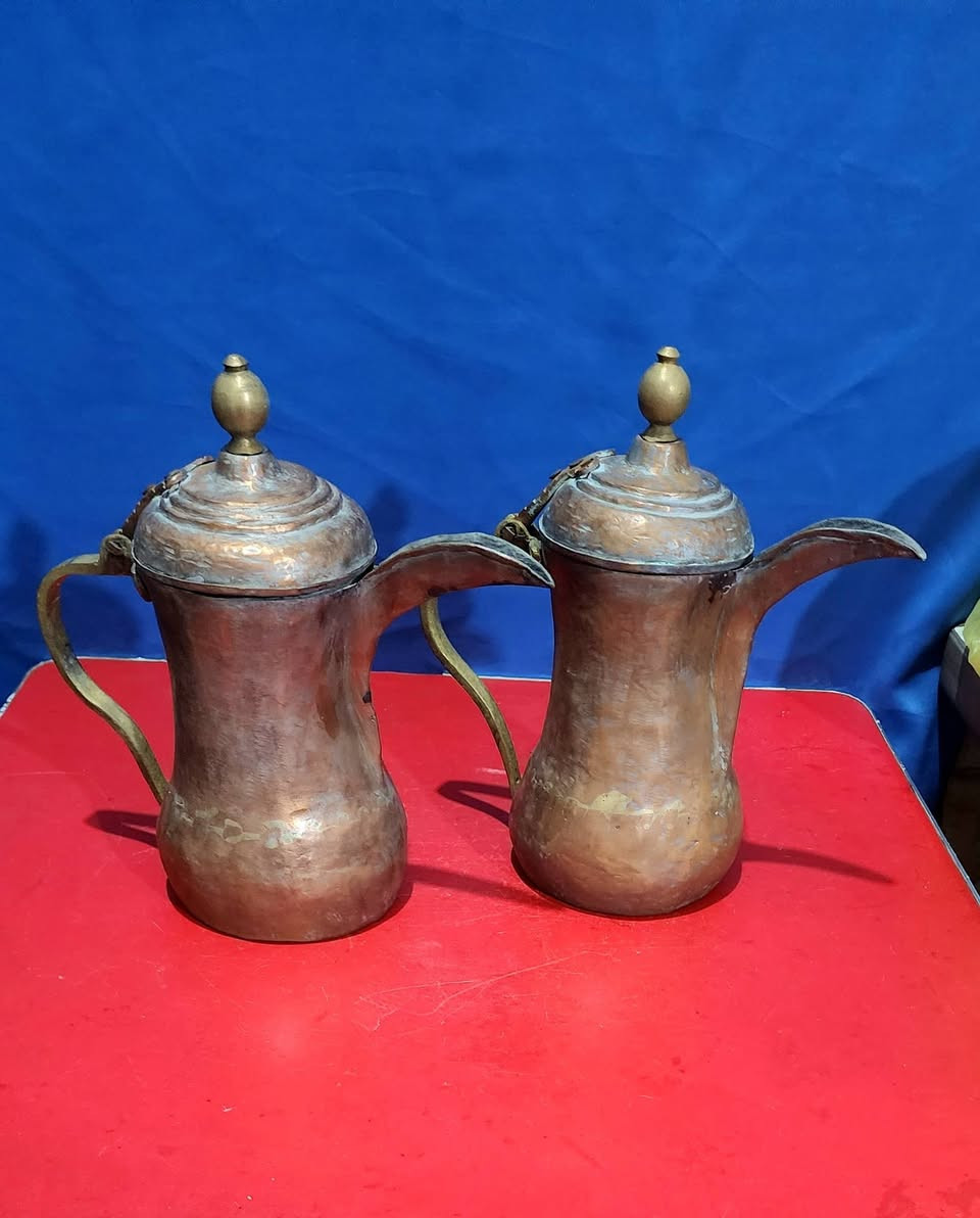 السلام عليكم
دلال بغداديه عدد 2 نحاس قديم جدا بدون ختم ارتفاع 27 سم وزن ثقيل سعرهم 250 الف نهائي مكاني بغداد


**إذا كنت صاحب هذا الإعلان وتريد حذفه لأي سبب، رجاءا أرسل رسالة إلى الدعم الفني**