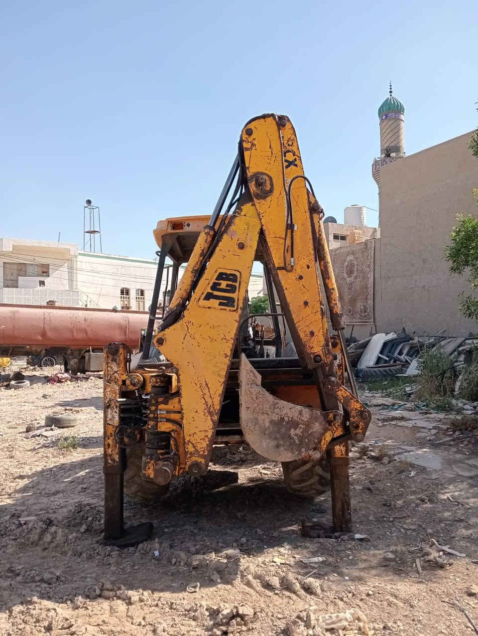 السلام عليكم JSB موديل 1995 للبيع مكينة نظيفة كير وكسل مجفت ومحرك بي خيط تبخير مكان بغداد الاتصال على رقم الهاتف *********** مكلف بنشر
