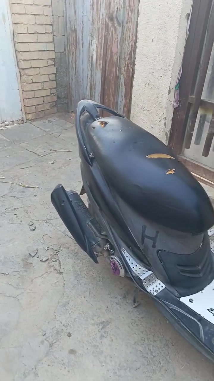 لبيع دراجه ماصالي هواي من منزله رمبه هاي شوفت عينك سعر 550وبيه مجال


**إذا كنت صاحب هذا الإعلان وتريد حذفه لأي سبب، رجاءا أرسل رسالة إلى الدعم الفني**