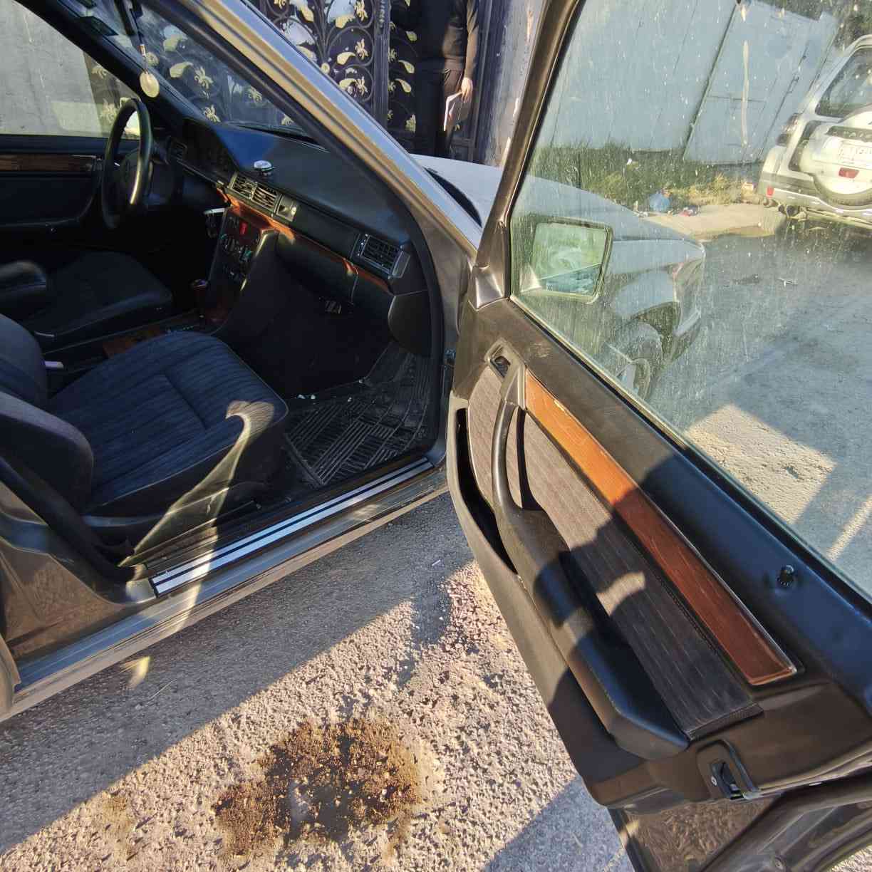 سلام عليكم غرفة ستيشن للبيع كامله من جميع التفاصيل ما عدا تنته ودركه ستيرن وعظمة كير السعر 6 ورقات ***********
