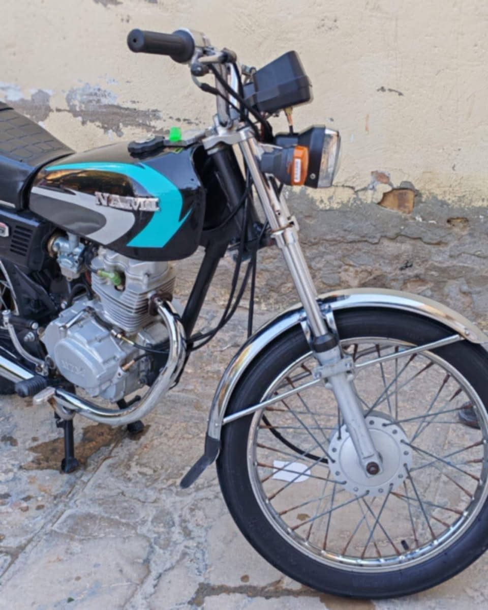 سلام عليكم دراجة لبيع موديل 2020نامة برو مكفولة كفالة عامة بدون اوراق لخاص مفتوح رقم  واتساب *********** نتصال ما موجود
