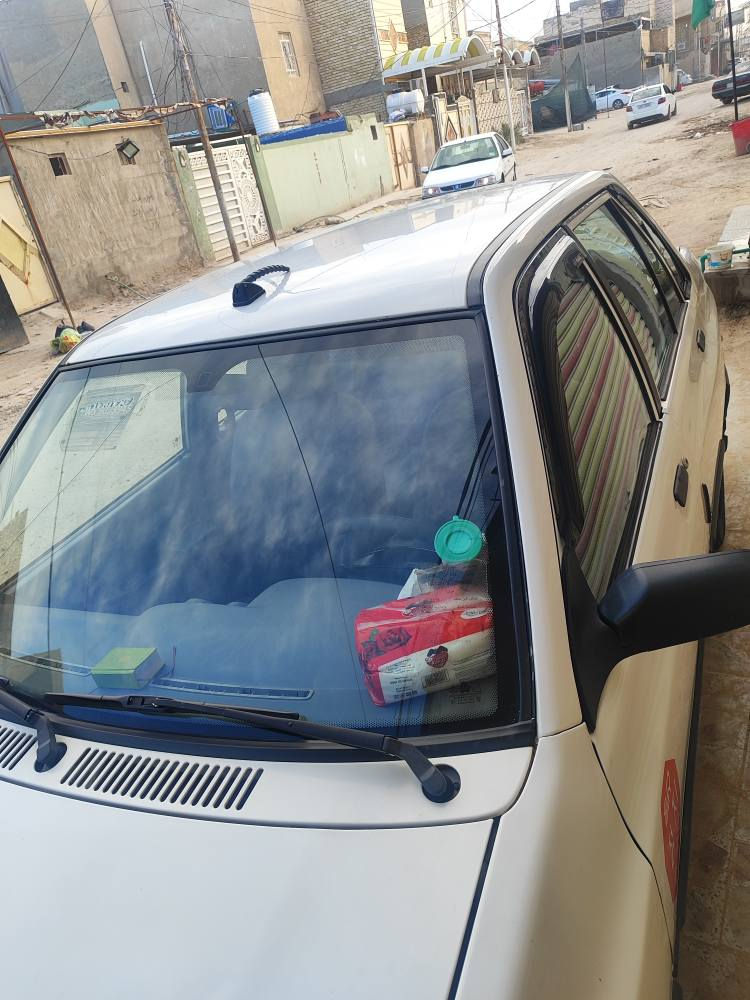 سلام عليكم ورحمه الله 
شباب سايبا مديل 2015 سياره حلوه بيهه طخات بارد  وبيهه فطر جوه التاير جهه عكس السايق 
والباقي كله كفاله مكينه كير جدد 
حداديه امامي خلفي جديد تخم تاير ابو الاسد تخم ويل ايراني اصلي 
تبريد ثلج 
السعر المطلوب 37 اتصل وعيوني الك *********** مكاني النجف حي الميلاد النجف, العراق
