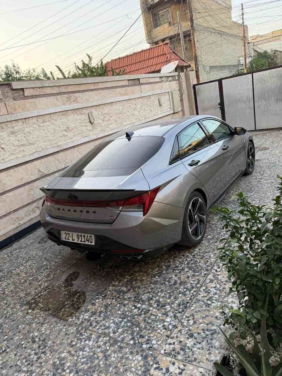 السلام عليكم النترا وارد امريكي حادث بابين بدون ارباك بدون دواخل مواصفات فول Nleu محرك 1600 تيربو طياره السعر 155 وبيه مجال بعد المعاينه للاستفسار اكثر *********** مكان السياره بغداد ملاحظة الي يريد صور الحادث يراسلني واتساب وشكراً بغداد, العراق
