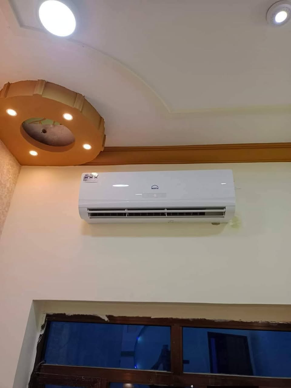 🔧❄️ ليش تختارنا لتنصيب السبالت؟ 🤔💎
لأننا نشتغل بضمير ونقدّم شغل يطوّل عمر جهازك 👇
✔️ نعتمد عملية الفاكيوم (Vacuum) بكل تنصيب
✔️ نحافظ على عمر الضاغط (الكمبريسور) وكفاءة التبريد
✔️ شغل دقيق واحترافي بأيدي فنيين مختصين
✔️ ضمان لمدة سنة كاملة على الشغل ✅
📍 خدماتنا متوفرة داخل الناصرية فقط وتشمل:
🔹 تنصيب مكيفات سبالت (جداري + كنتوري)
🔹 فتح وشد (نقل وتنصيب)
🔹 شحن غاز أصلي (R22 + R410)
✨ تنظيف المكيف بموقعك ليرجع مثل الجديد
📞 للحجز والاستفسار:
اتصل الآن: ***********
أو راسل الصفحة وسيتم الرد عليك بأقرب وقت
ثقتكم بينا هي أساس نجاحنا 🙏
