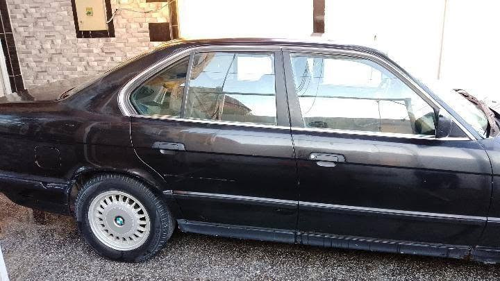 السلام وعليكم BMW 525مسكر كير عادي رقم بغداد السعر 30وبيه مجال ***********
