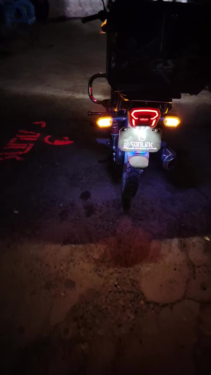 دراجه كفاله عامه صارلهه شهرين من طالعه من لمعرض ماشيه 20يوم فقط السعر875 وبيهه مجال مكاني ناحيه اللطيفيه ***********
