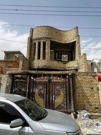 دار للبيع في قضاء الحسينية بالقرب من السوق الكبير خلف مرطبات العذراء ا...