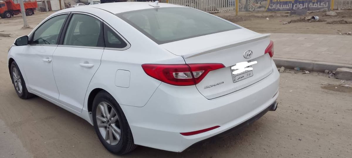 اللبيع سوناته موديل 2016 رقم ذي قار حره السياره جاهزء جديده بعد احله من الصور بدون تبديل بدون صبغ بدون ارباك بدون دواخل جاهزه للخير السياره شاشه كامره ويل كب مكاني ناصريه الحافه مال البنيد مرجع نفسه  مكينه كير مكفولات السياره  ما مفتوحه المكينه  مكان ناصريه المركز السعر 123 ات ***********
