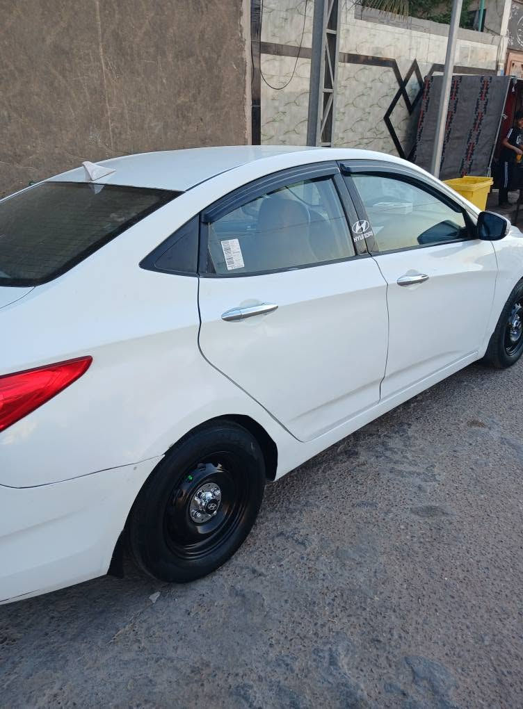 ‎اكسنت 13 رقم  ذي  قار  بيهه  صبغ  مكانات  بدون  ضربه مكينه  1600 وسعر 77 بصرة ***********‎ البصرة, العراق
