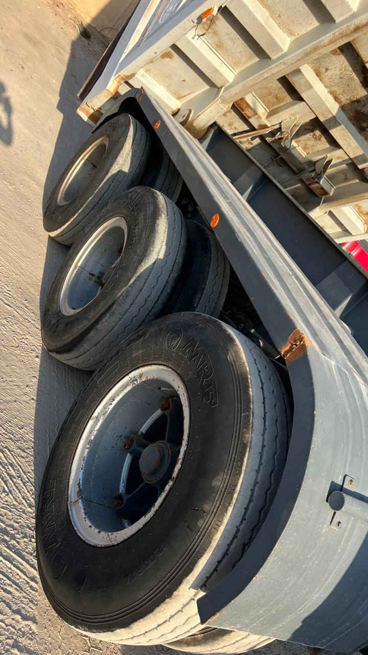 سلام عليكم عربانه لبيع ٢٠٠٧ ذرعه ٥٠ متر مع تعلاوه عربانه كلهه المانيه مكفوله كفاله عامه تخم تاير ونج جديد دناكير ١٦ ألماني برماخ ويل المانيه بيم جبر أوراقهه موجوده عربانه جاهزه لعمل سعر ١٥٠ وبيهه مجال الشراي *********** مكانهه سماوه خفيفه مل كبان
