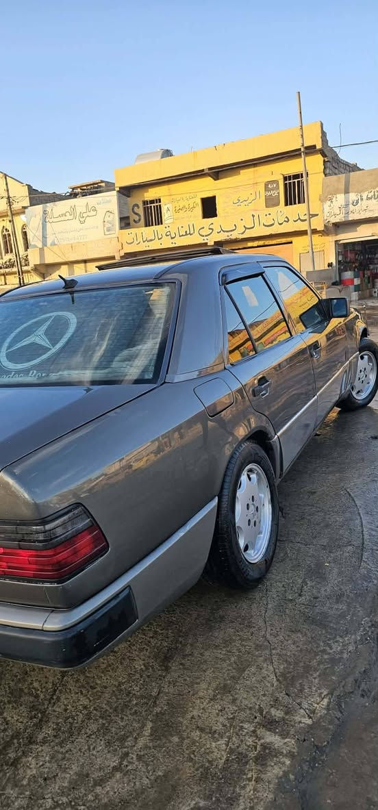 مارسدس موديل 93 سياره باسمي شرط وكالة وتحويل كابون بانزين 
مكينه وكير بطه مكينه وكير جديد سيارة مصبوغه حزام بدون ضرر جمالية سيارة جاهزة جديده 
السعر 58
***********
