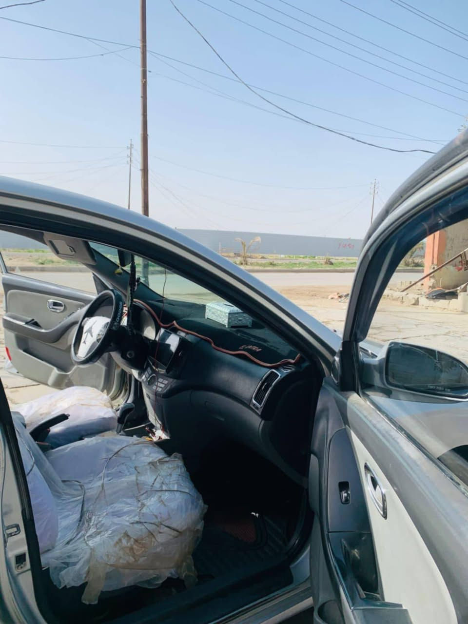 افانتي 2008 رقم دولي باسمي السياره جير محرك صار اربعه ايام من شديتهن صدر جديد صار اسبوع دوشمه جديده دكشن عالي السياره لون بيجلد شويه حزمتها حزام صبغ ما بيها حار بس على البارد السياره بلاديه ما بيها اي دعوه نام من الامام ولا من الخلف قماره ما مسبوقه طائراتها نص عمر تبريدها بصوت مو شغال الباقي كله قرنتي سعر السياره 95 وبيها مجال مكان السياره سامراء ***********
