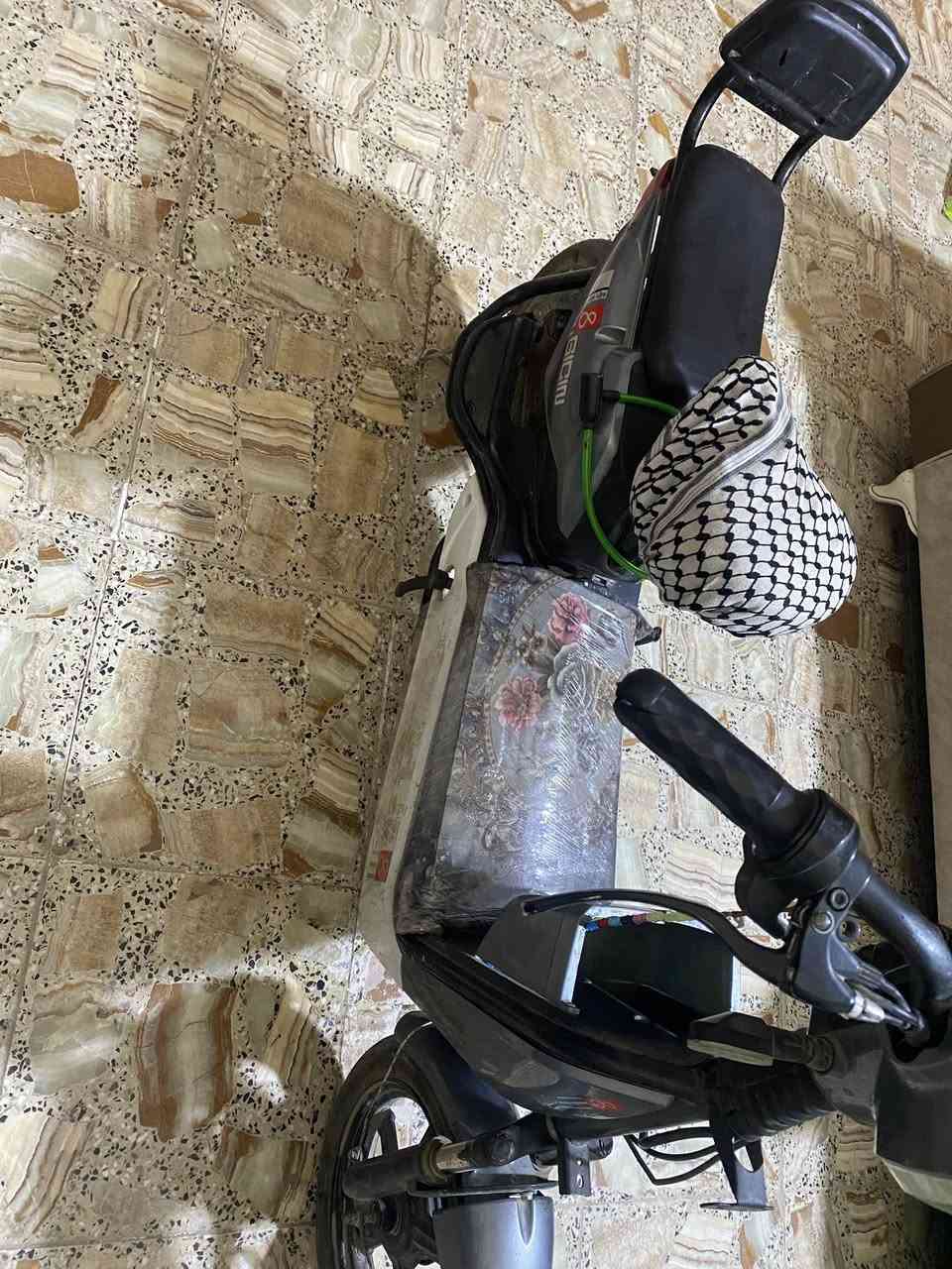 درجه شحن حجم ١٤ للبيع سعر 125 وبيه مجال كلشي ما بيه


**إذا كنت صاحب هذا الإعلان وتريد حذفه لأي سبب، رجاءا أرسل رسالة إلى الدعم الفني**
