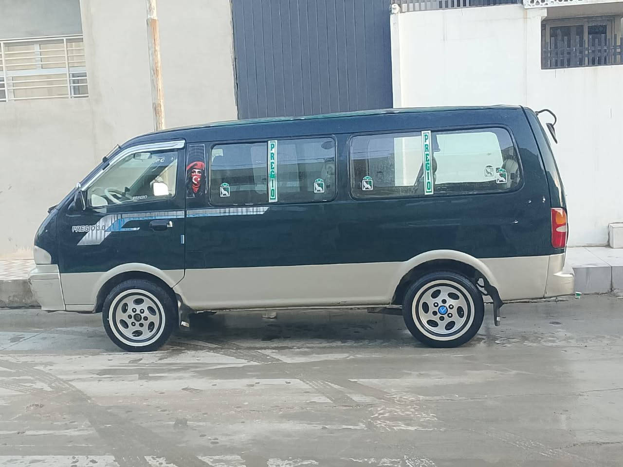 كيا ابريجو للبيع رقم صلاح الدين ألماني سنويه ٢٧جاهزه شواصي جديده داخل جديد ***********
