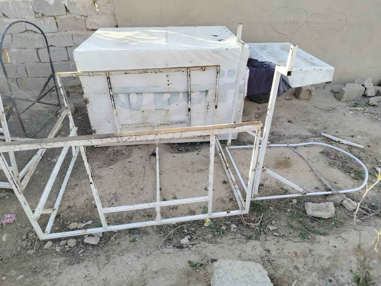 عندي جنج البيع *********** مكان سليمان بيك *********** اسعار مناسب
