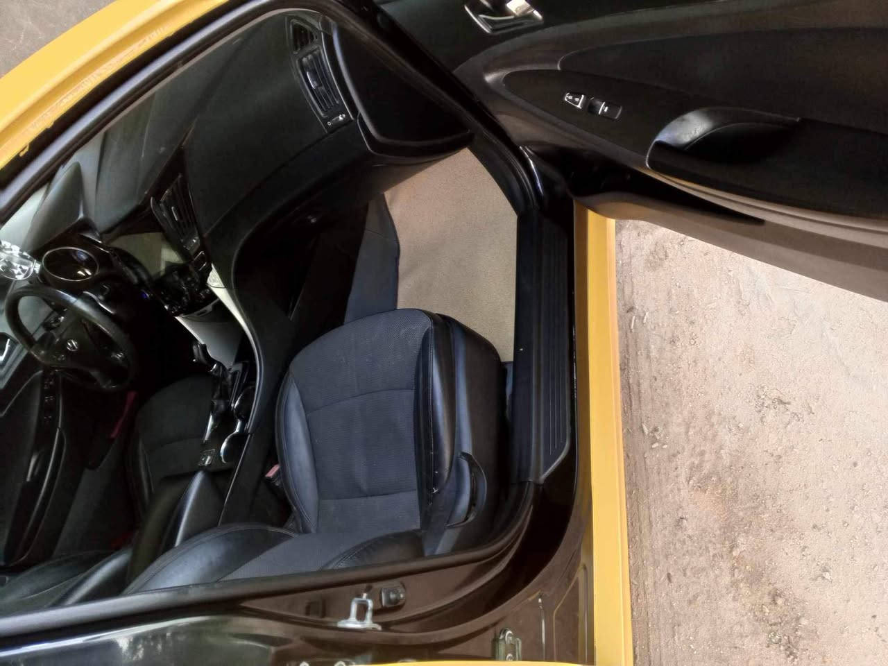 السلام عليكم
سوناتا موديل 2013 رقم بابل بسمي فول موصفات عده الفتحه كشن كهرباء وهيتر تحكم ستيرن شفتات شاشه تاب بصمت تشغيل وابواب وجنطه حادث جاملغ وبنيد باقي السياره مكفوله سعر 110 رقم *********** كير مكينه حدديه تبريد جاهزه
