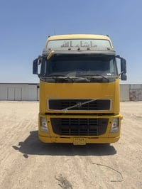 فالفو ٢٠٠٣ حجم ٤٦٠  كير اوتوماتيك قماره ٤ خطوط رقم سليمانيه مربوطه فلا...