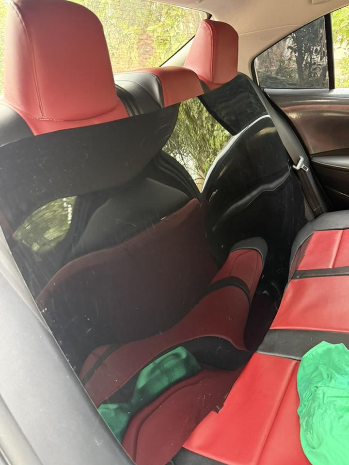 السلام عليكم
للبيع ضليل متحرك يعني تكدر شيله وتخلي اي وقت تريده مثل ماموضل بل فديو
سويته يم كراج العراق بالمنصور 
سعره 90
مكاني بغداد الراشدية 
***********
