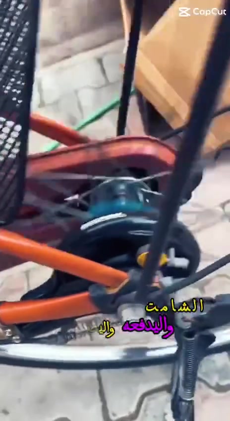 سلام عليكم بايسكل تكسي موزه باسكل نضيف وجديد  شخط مابي مكاني بغداد شعله سعر 125وبي مجال للشراي تواصل ***********
