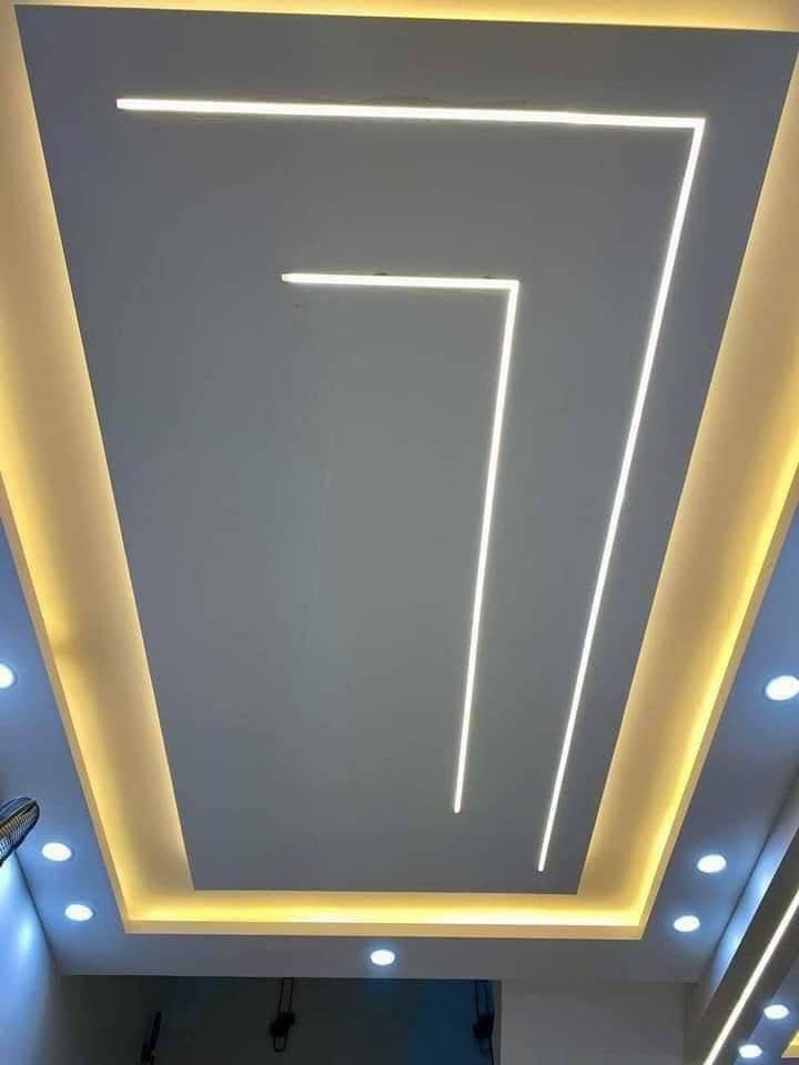 تبحث عن لمسة فخامة وأناقة لمكانك ؟؟؟ احنا انحققها بإيدنا 💪
نموذج بسيط من أعمالنا في مدينة كركوك 
عمل جميع ديكورات بأنسب الأسعار والجودة العالية وكادر ذو خبره 

1- جبس بورد وأصباغ وتغليف الجدران وبوكسات قواطع مغربية  

2- فلين وبديل الخشب  

3- ديكورات بلازما 

4- سحبات داخلية وخارجية

5- عمل السقوف الثانوية 

كل هذا واكثر تجدونه لدينا نعمل بجميع المحلات والمجمعات السكنية والتجارية 

 (( التواصل خاص عبر الصفحة حصرا ))
عملنا يرضي جميع الاذواق... 🖤
تواصل (***********)
