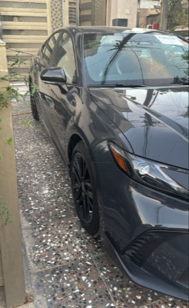 كامري 2025 هايبرد امريكي 
Toyota camry 2025 se hybrid
مواصفات se بدون فتحة
ماشيه 8 الاف

صبغ قطعه وحده جاملغ خلفي مكصوص بأمريكا فقط الكشر مبدل و مصبوغ و صور الحادث موجوده بالمنشور

مرقمة بغداد بأسمي 
السعر 23000$ 
***********
