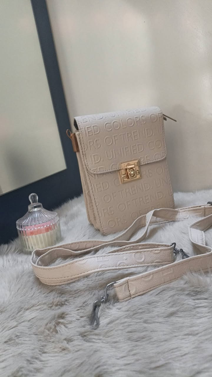 جنط نسائية ماركات عالمية 💼👜
✔️ خامة أصلية وجودة عالية 
✔️ موديلات أنيقة تناسب كل الأذواق
✔️ أسعار مناسبة وأقل بكثير من السوق

🔥 الكمية محدودة — الحقّي تختاري قبل ما تخلص 🔥

📩 للحجز والاستفسار راسلينا خاص


**إذا كنت صاحب هذا الإعلان وتريد حذفه لأي سبب، رجاءا أرسل رسالة إلى الدعم الفني**