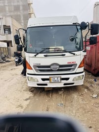 كرين هينو شيطان موديل 2017 كرين أف اكس مخالف 3 سلايتات  سيارة كير محرك...