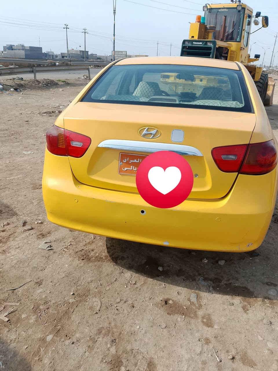 السلام عليكم
النترة 2008 خليجي 
محرك بخار وتنقيص
كهربائيات كلهة شغالة 
تبريد شغال 
درايم شفتات جدد 
رقمها احمر ديالى 
عليهة غرامات 950
عل مشتري 
السعر 65 
مكانه بغداد قرب بسمايا 
***********
