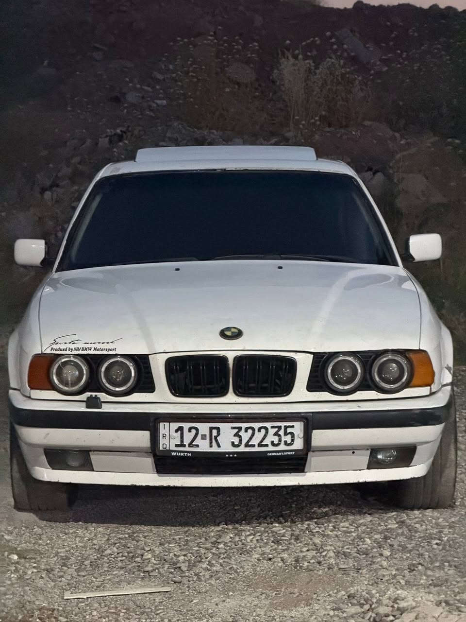 سـلام عليكم مكلف بالنشر 🤍
bmw 540 i 
السياره مصبوغه جماليه حزام 
كيـر ومكينه شرط 
السـعر 80 وبيها مجال 
السيـاره فول 1/1 

***********

