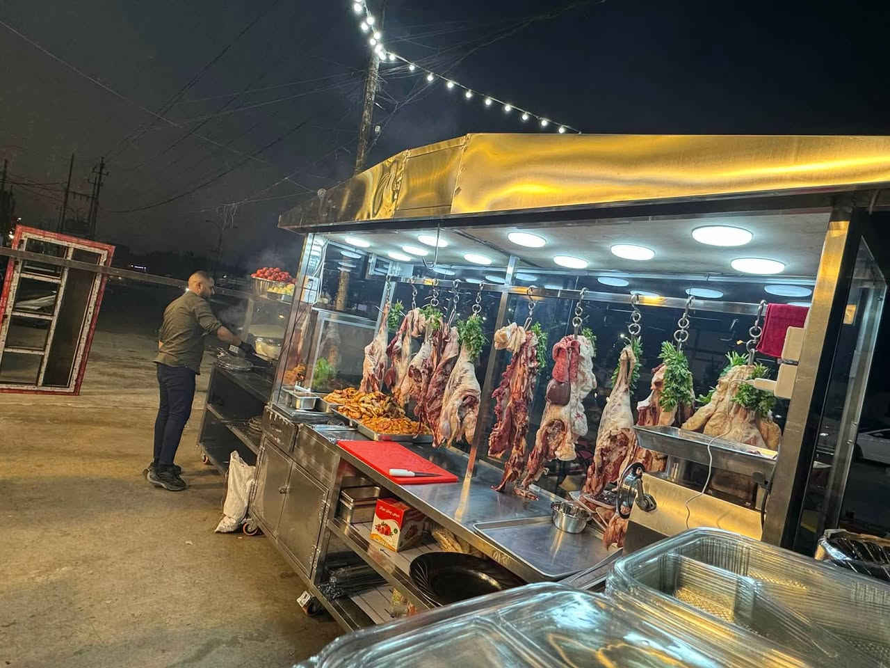 🔥 افتتاح مطعم مشويات حسن الزين 🔥
اليوم نعلنها وبكل فخر 🤍
مشويات حسن الزين يفتح أبوابه لاستقبالكم
طعم أصيل 🔥 لحم طري 🥩 ودجاج على الحطب 🍗
ونكهة ما تننسى… لأن نارنا غير 👌
📍 بغداد – الدورة – أبو دشير – قرب الفلكة
📞 للتوصيل: ***********
تشرفونا بحضوركم، ووجودكم هو النجاح الحقيقي إلنا ❤️
