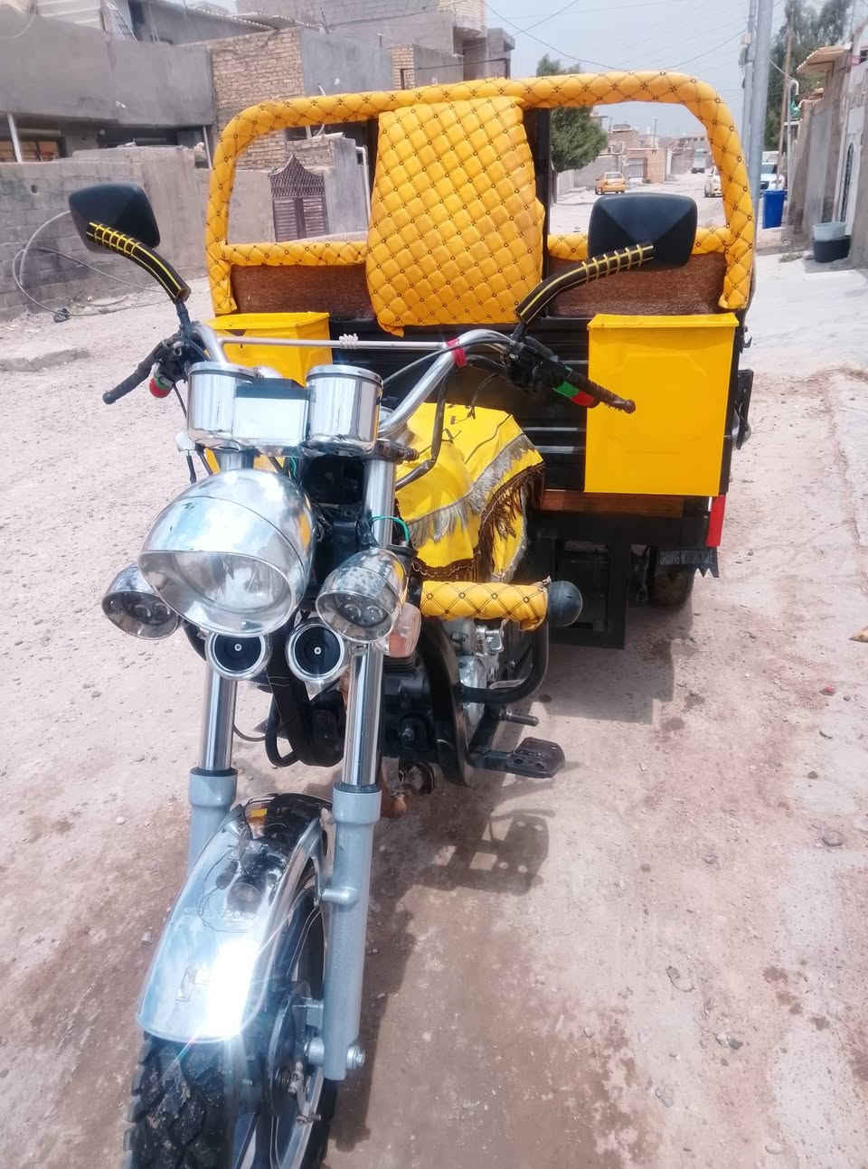 سلام عليكم ستوته صقر البيع مديل 21 وراق سعر مليون 600 وبيه مجال صواليه العنوان بغداد الامين ثانيه قرب سواق كرار الوالي هاذ رقمي ***********
