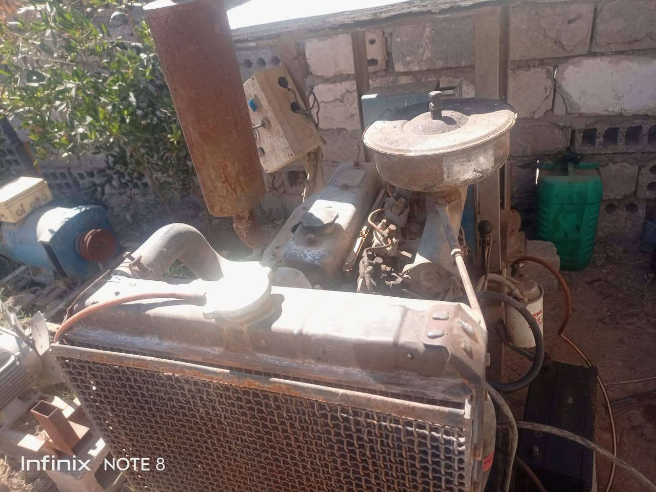 بيركينز صيني جاهزه شغاله 24 كيفي 

السعر 13 ورقه 

العنوان كربلاء الحر 
***********
