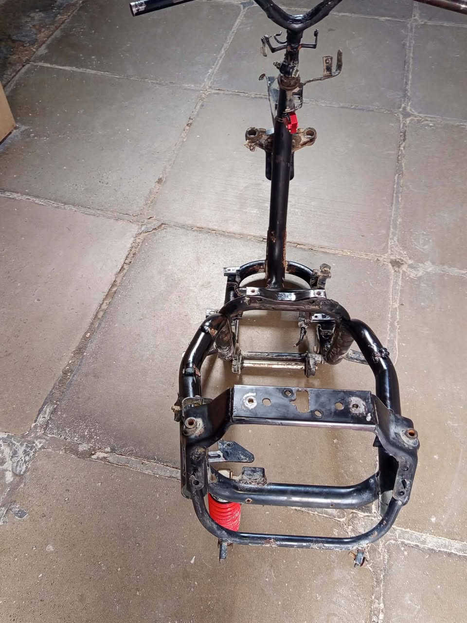 سلام عليكم  شاصي ماكس عدله مكفول من الحيم و العواج و السرقه للبيع السعر 75 و بي مجال مكاني كربلاء   التصال ***********  دبل خلفي وياه
