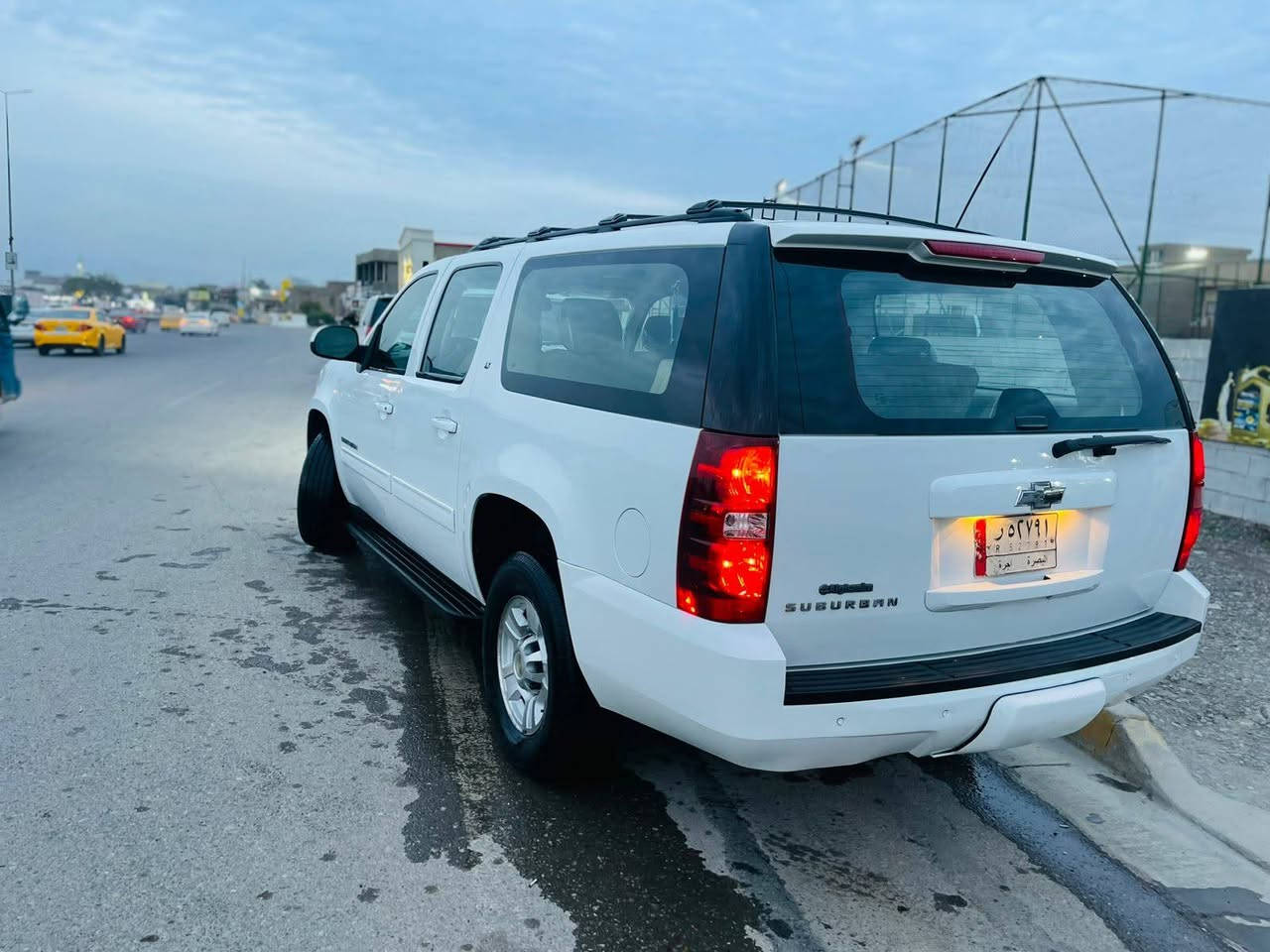 اللهم صل على محمد وال محمد
السلام عليك 
للبيع شوفر ليت 
2011 خليجي طبله داخل عسلي 
رقم بصره الماني مشروع وطني سنويه لل 2027
بأسمي طختهة جاملغ امامي صفحت اليمنه مبدل دواخل سليمه من دون ايرباك مكينه وكير وأكسن وحداديه وتخم تاير شرط 
مكان السياره بغداد 
استفسار على الرقم 
***********
