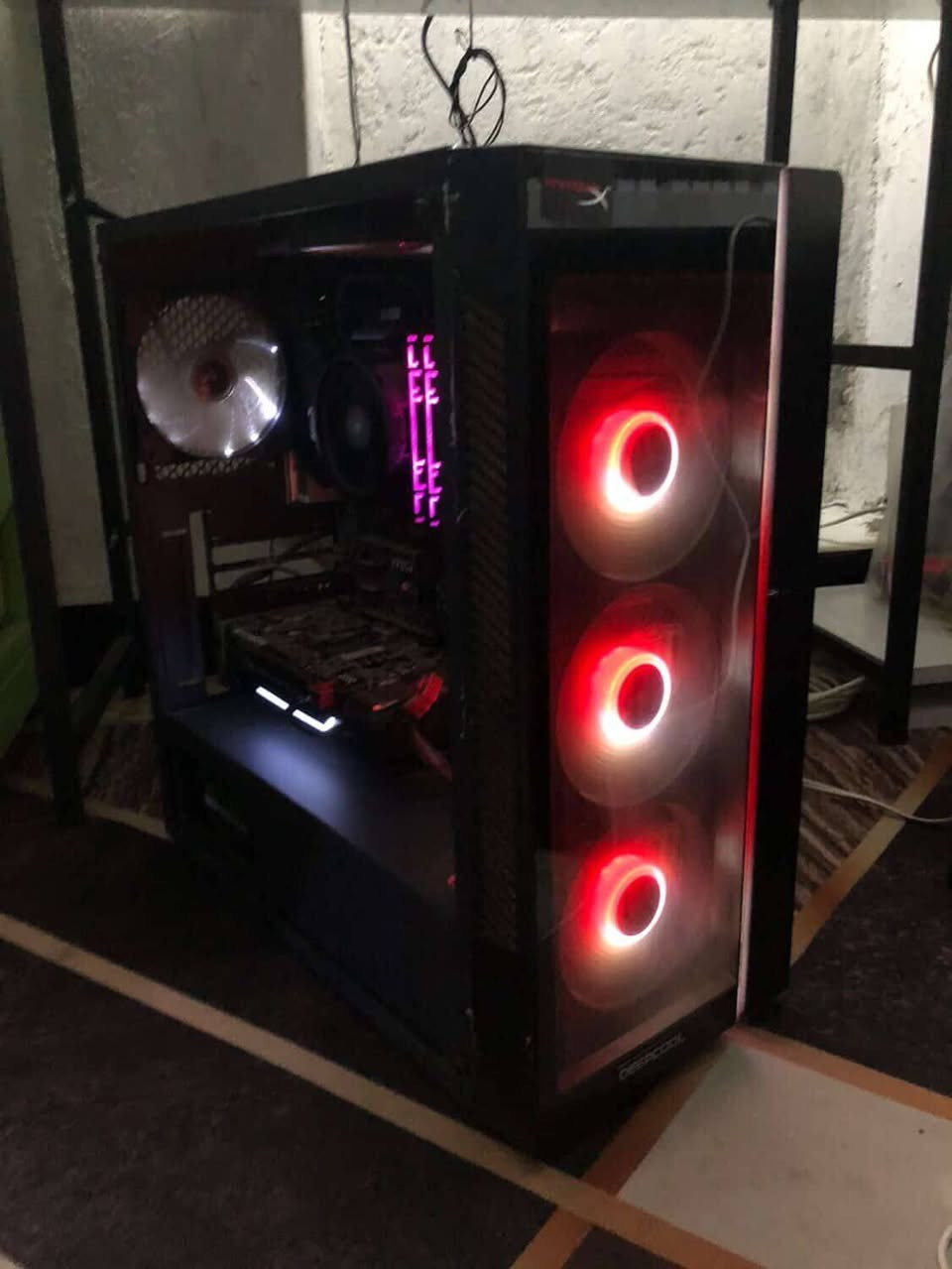 حاسبه خرافيه مال العاب ومونتاج وبسعر كلش مناسب مقابل اداء
معالج amd ryzen 5 3600
RTX 2060 كرت شاشة
B450 GAMING PRO مذر بورد 
16 GB 3200 رامات
HDD 1TB + SSD 512GB هاردات 
650W بورسبلاي 

الحاسبة الله شاهد عليا اداء كلش حلو بس الكيس تعبان شوي من جهة الامامية مامأثرة ابد وهم ماعندي فحص لان ماعندي hdmi اذا عندك جيبه حتى افحصلك اياها 
وكل هاي التجميعة بس بسعر ٥٥٠ الف

مكاني بغداد الدوره حي المعلمين 
رقمي ***********
