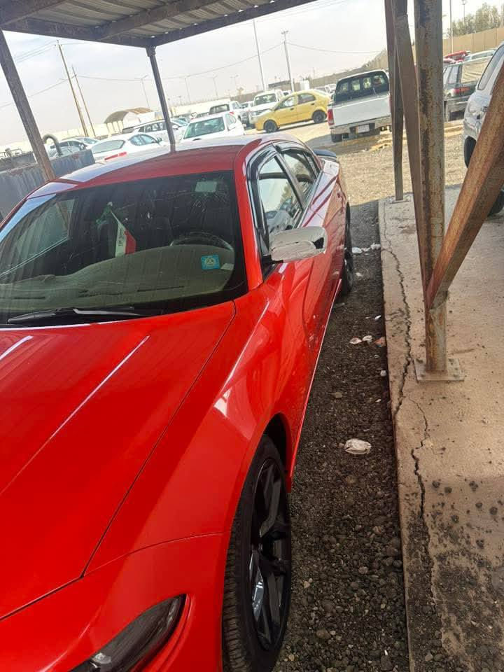 سلام عليكم
جارجر موديل ٢٠٢١ أصل 
ألون مميز /برتقالي 
رقم / بغداد 
ماشيه ٤٣
حادث /جاملغ تبديل او اباب الي خلف السايق صبغ قليل 
مواصفات السياره 
بلاك 
* نقطه عمياء
* حساس
* كامره دواره 
* رادار جانبي
* كشنات حضن
* ويل ٢٠ بلاك 
سياره ستخدام شخصي او خير من الله والحمدالله 
السعر ٢٣٨ 
***********
