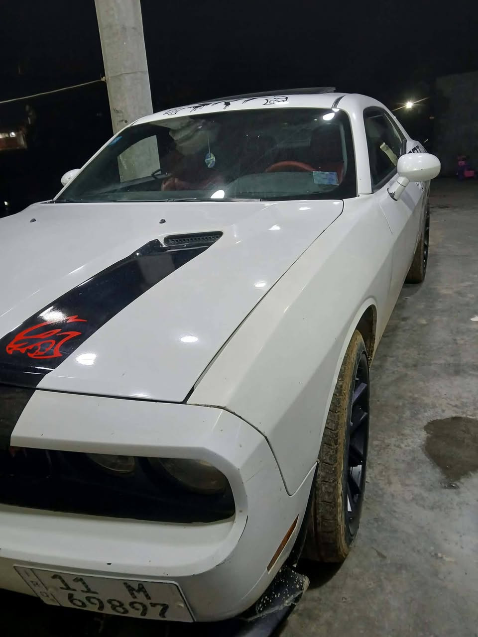 فقط اقساط مابيع نقد   ***********
مقدمه 65 وكل شهر 300 دولار 

چالنجر  مديل 2013 رقم بغداد الدولي 

فول مواصفات  V8   5.700محرك 

فتحه سقف بصمه تشغيل عن بعد 

شاشه كبيره كاميرا دواره  كشنات كهربائي
