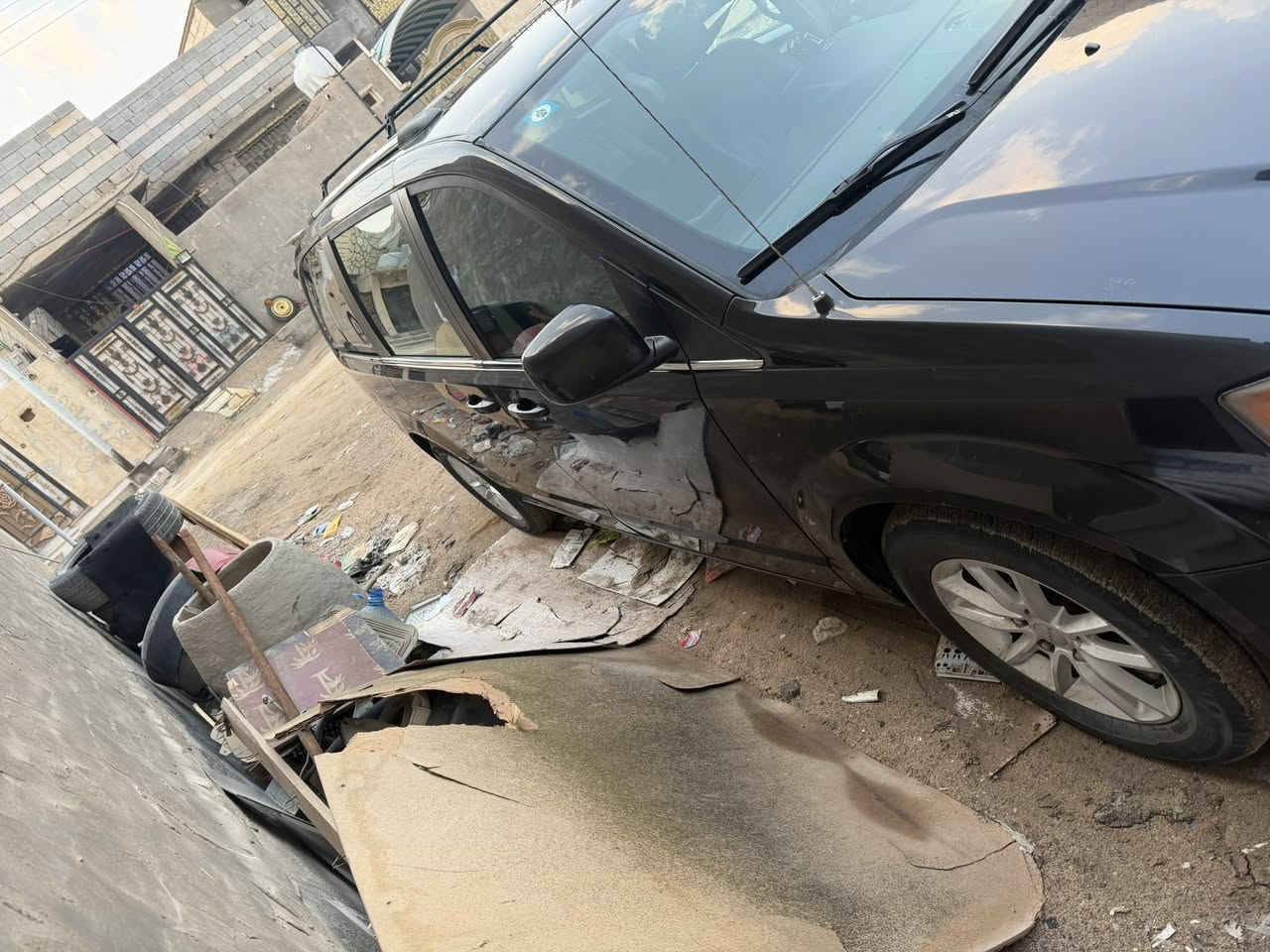 سلام عليكم كرفان 2019 اسود ميتاليك مكفولة ضربة وتبديل بيهة صفحة العبري صبغ بدون معجون بدون ضربة رشة جمالية ب امريكا السيارة تقريرهة غرق بس مغركانة داخلة تعمل وتسير وكفلهة من الغرق كشنات جلد شاشة ابواب كهرباء ٦ جامات كهرباء تنزل وتصعد  سيارة جاهزة منضومة بانزين حدادة تخم تاير كير جديد  راديترات الغاز والماي جديد صيانة كاملة السعر ١٧٠ ورقة بيهة مجال السيارة بصرة انكليزي بسمي 

***********
