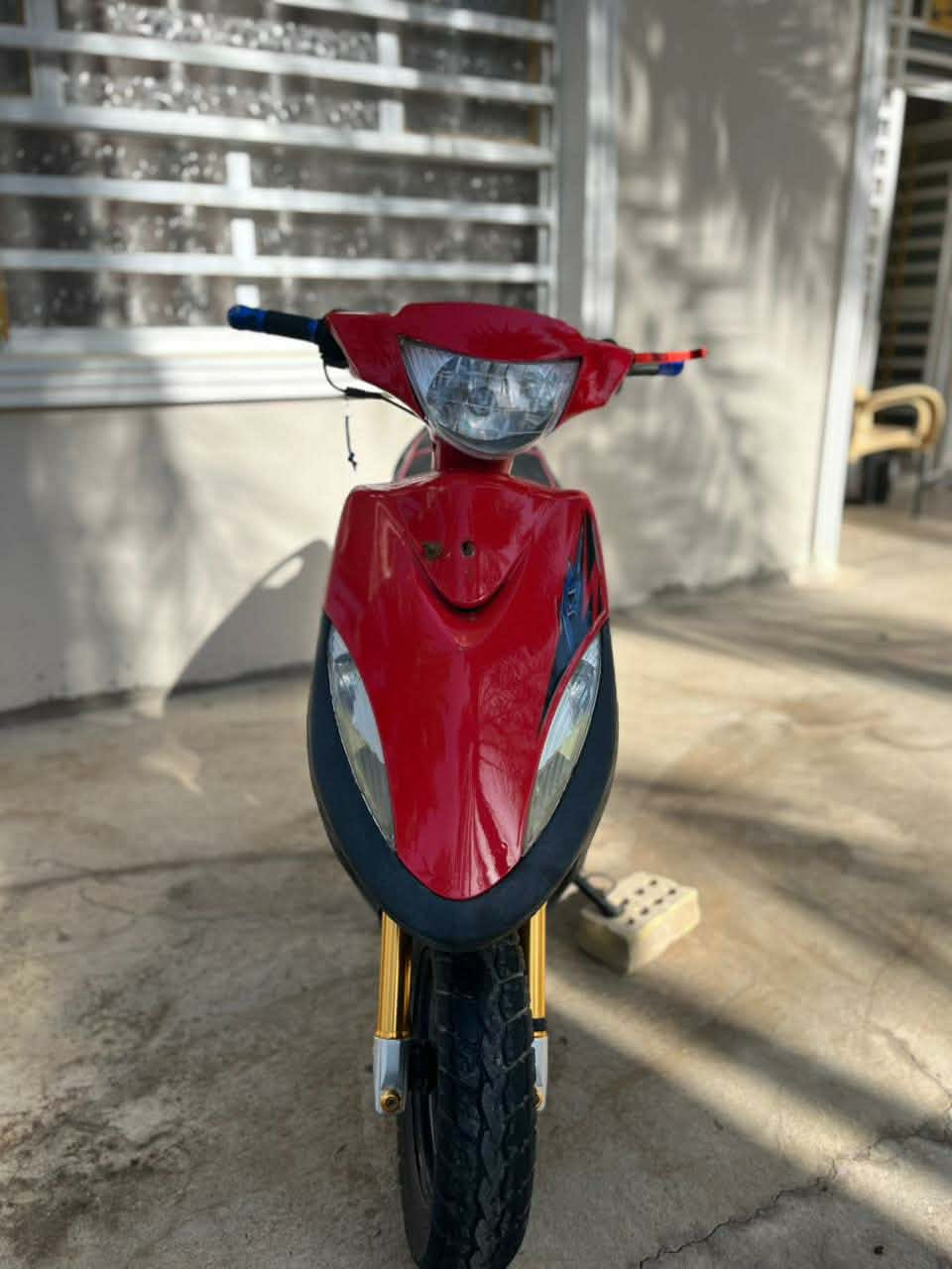 ماكس موديل 2007 بوشه 49 شغاله سلف هندر السعر 500 وبيها مجال ***********
