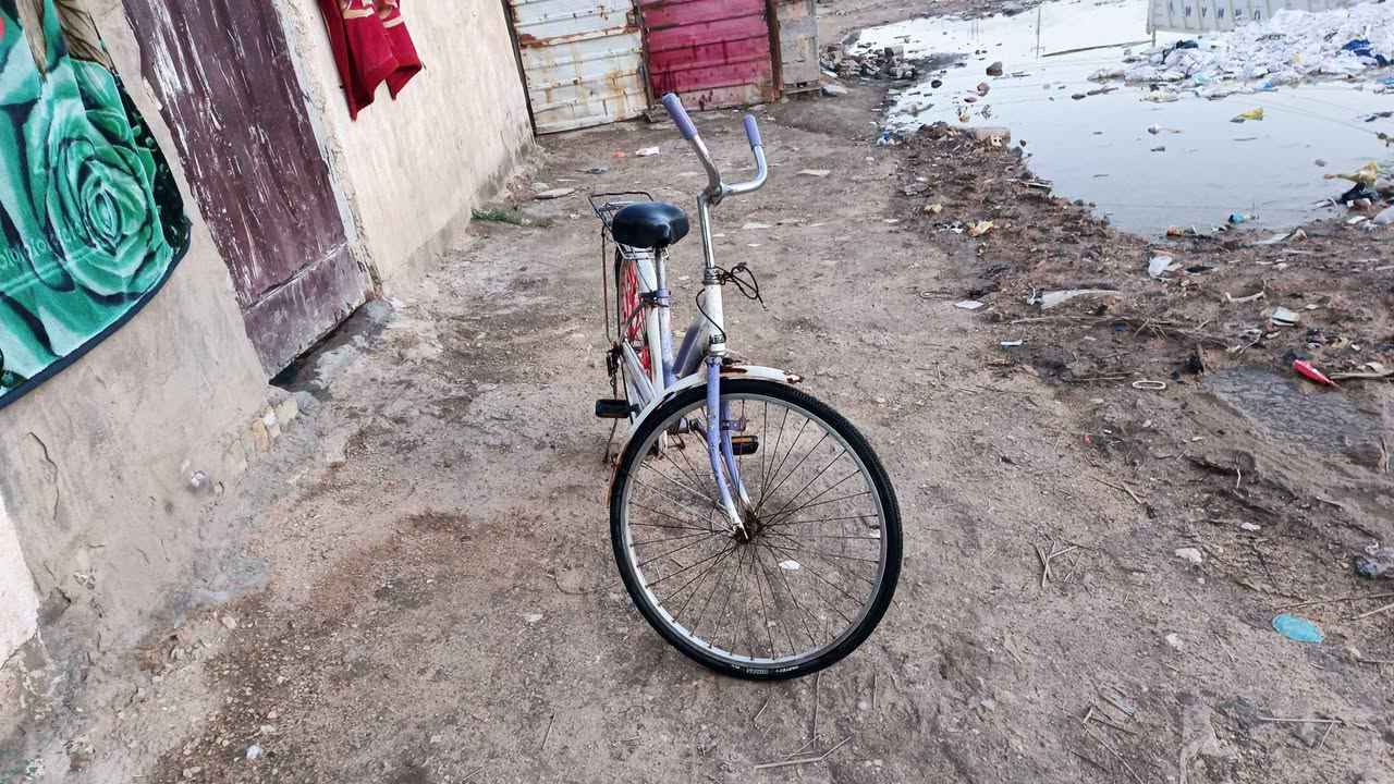 سلام عليكم ورحمة الله وبركاته بايسكل ياباني سعر ستين60وبيه مجال مكاني كربلاء فريحه ما نقصه شي بس بريك ويده بريك للاستفسار ***********
