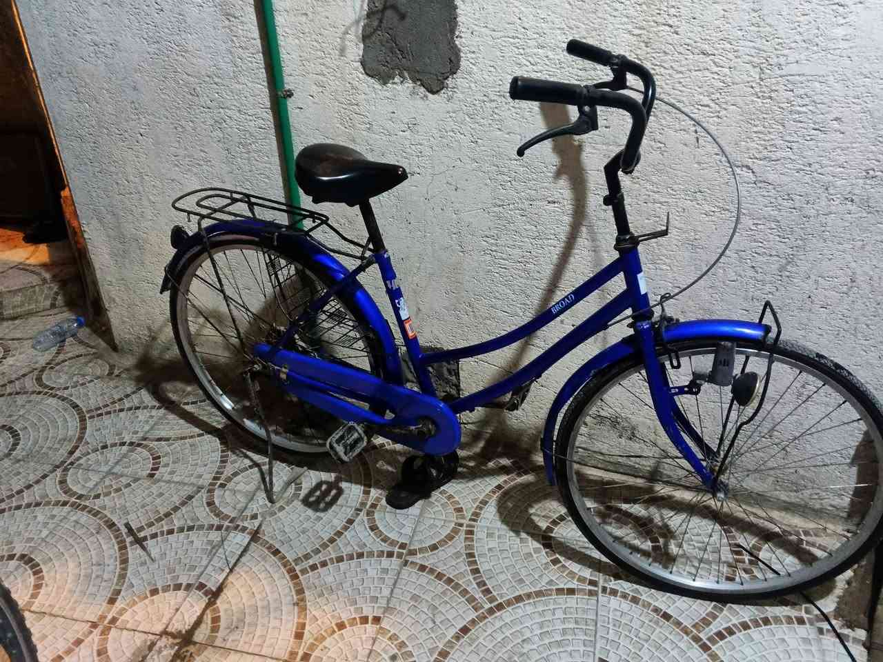 السلام عليكم باسكل البيع فول نضافه  السعر 100وبيا مجال مكان شطره


**إذا كنت صاحب هذا الإعلان وتريد حذفه لأي سبب، رجاءا أرسل رسالة إلى الدعم الفني**