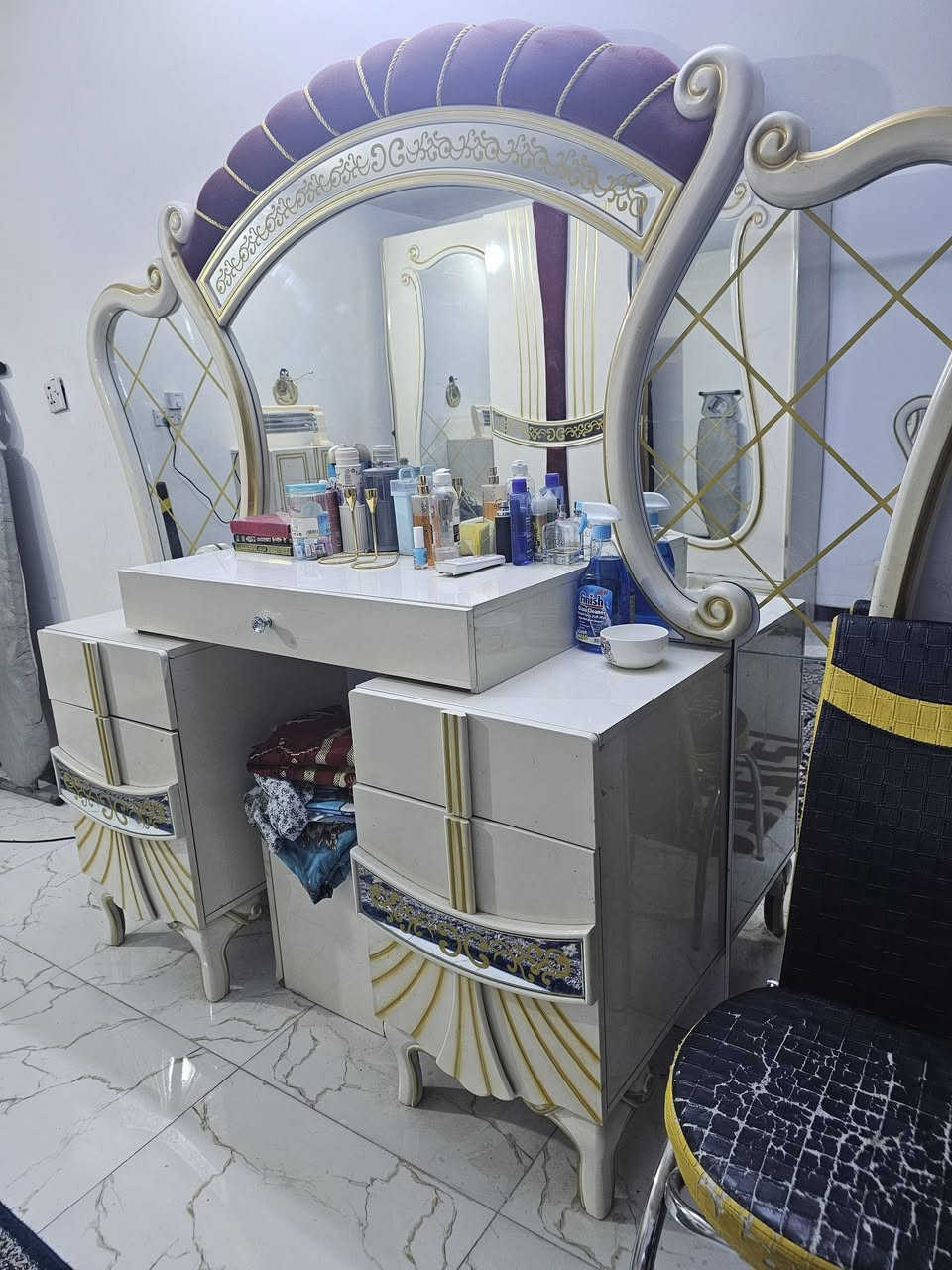 غرفة نوم تركي صبغ حراري النوعيه الكبيرة الثقيله الظهر خشب بلوك
حي اور . ام الكبر


**إذا كنت صاحب هذا الإعلان وتريد حذفه لأي سبب، رجاءا أرسل رسالة إلى الدعم الفني**