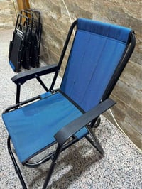 كراسي قابلة للطي • طاولة قابلة للطي • عمارة ميسان