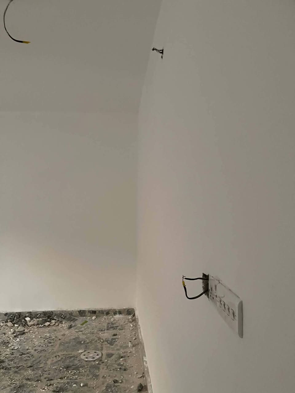 سلام عليكم تم اكمال بيت في حي الحسين بشراف المكتب الهندسي اخوكم أمير الصباغ
***********
