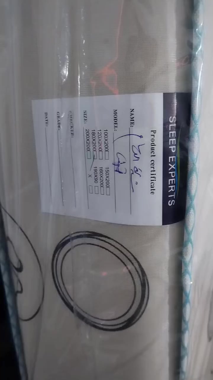 سلام عليكم دوشكه جديد كلش بعده حته محد نايم علىه بس حنه نبيع مستعمل ***********
