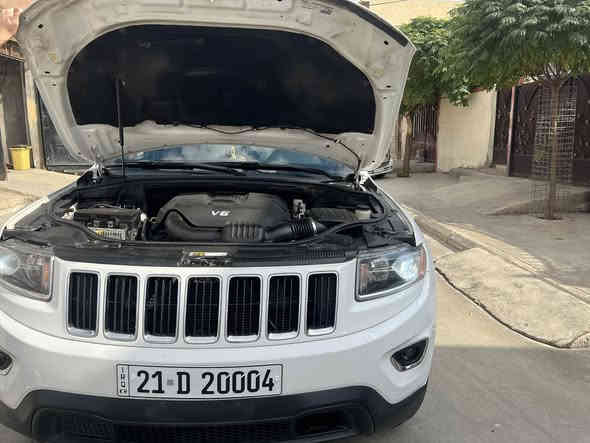 جیب لاریدۆ مۆدیل 2015 سسیارەکە نمونە لەجوانی سیارەکە بەس ماشڵایەوەێ   ژ م ***********    ***********
